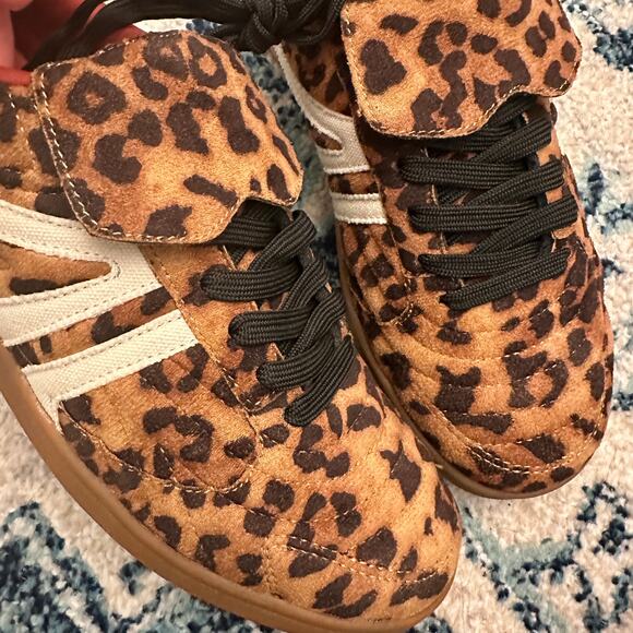 STEVE MADDEN NEW Cheetah Print Brown Tan Tennis Shoes Sneakers – Size 8 - Picture 3 of 8